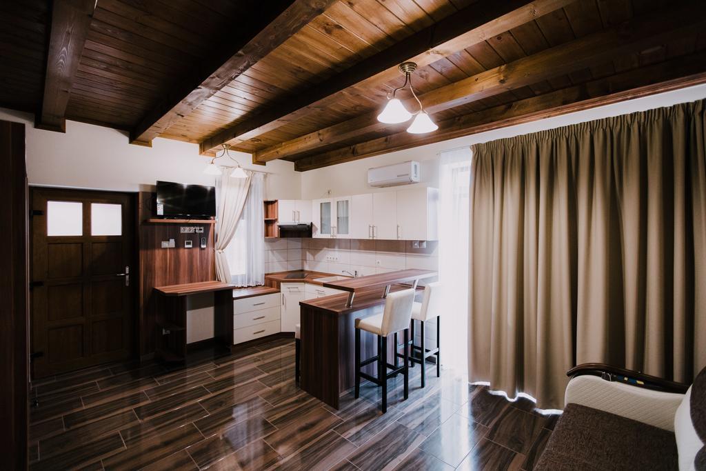 Nemeth Apartmanhazak Morahalom Luaran gambar